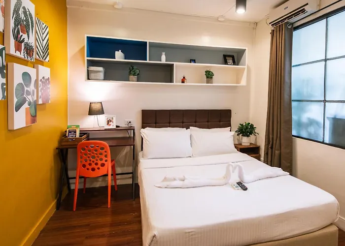 Homey And Cozey Poblacion Makati S01 * Manilla