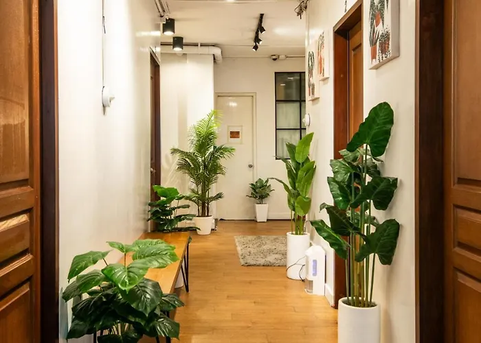 Accommodatie bij particulieren Homey And Cozey Poblacion Makati S01